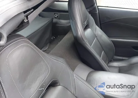 2014 Chevrolet Corvette Stingray Z51 from USA, damaged, VIN 1G1YM2D79E5103768